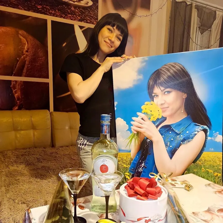 Wandbilder Foto, Flasche und Lächeln s34648