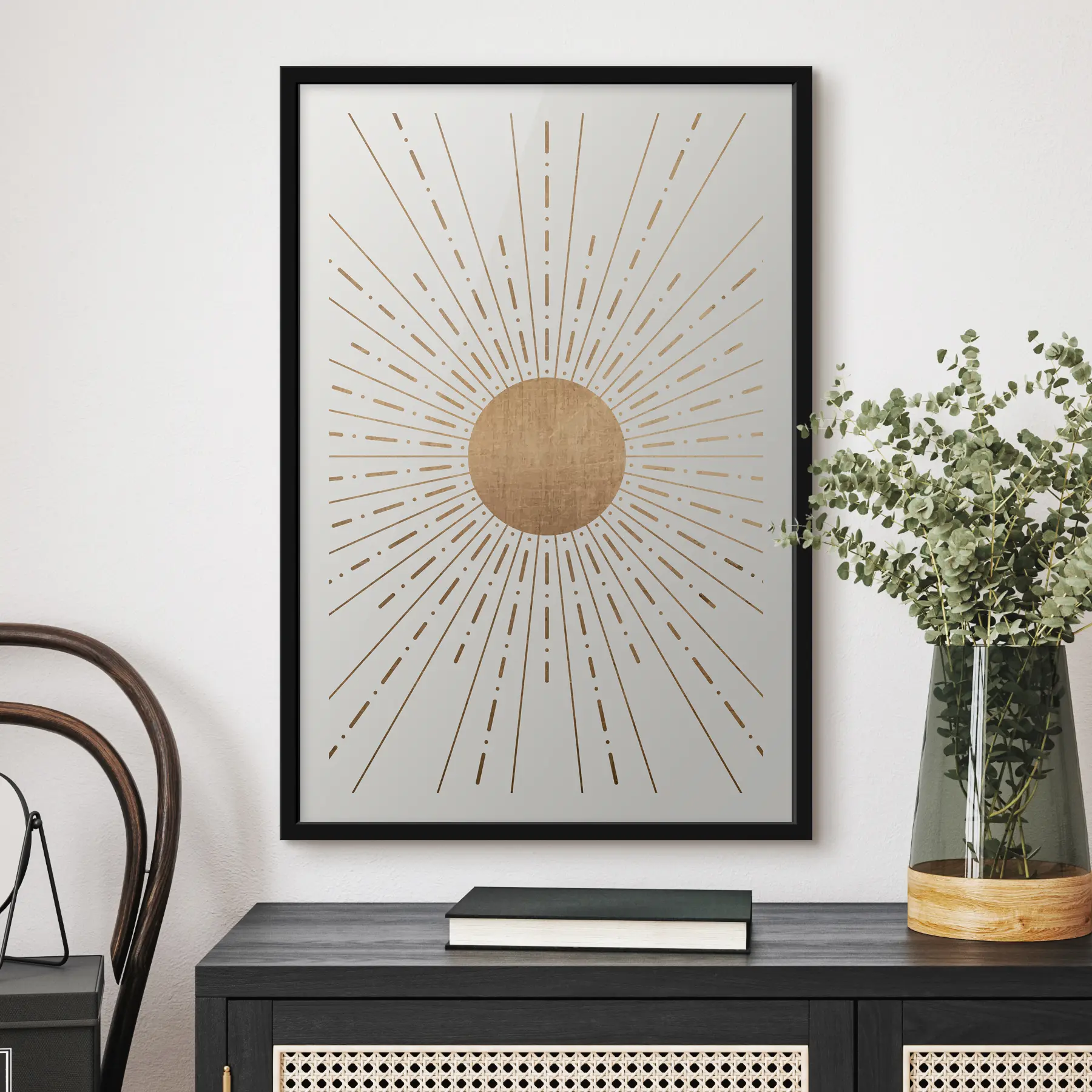 Fototapete Strahlende Strahlen, die den zentralen Himmelskörper umgeben f35879