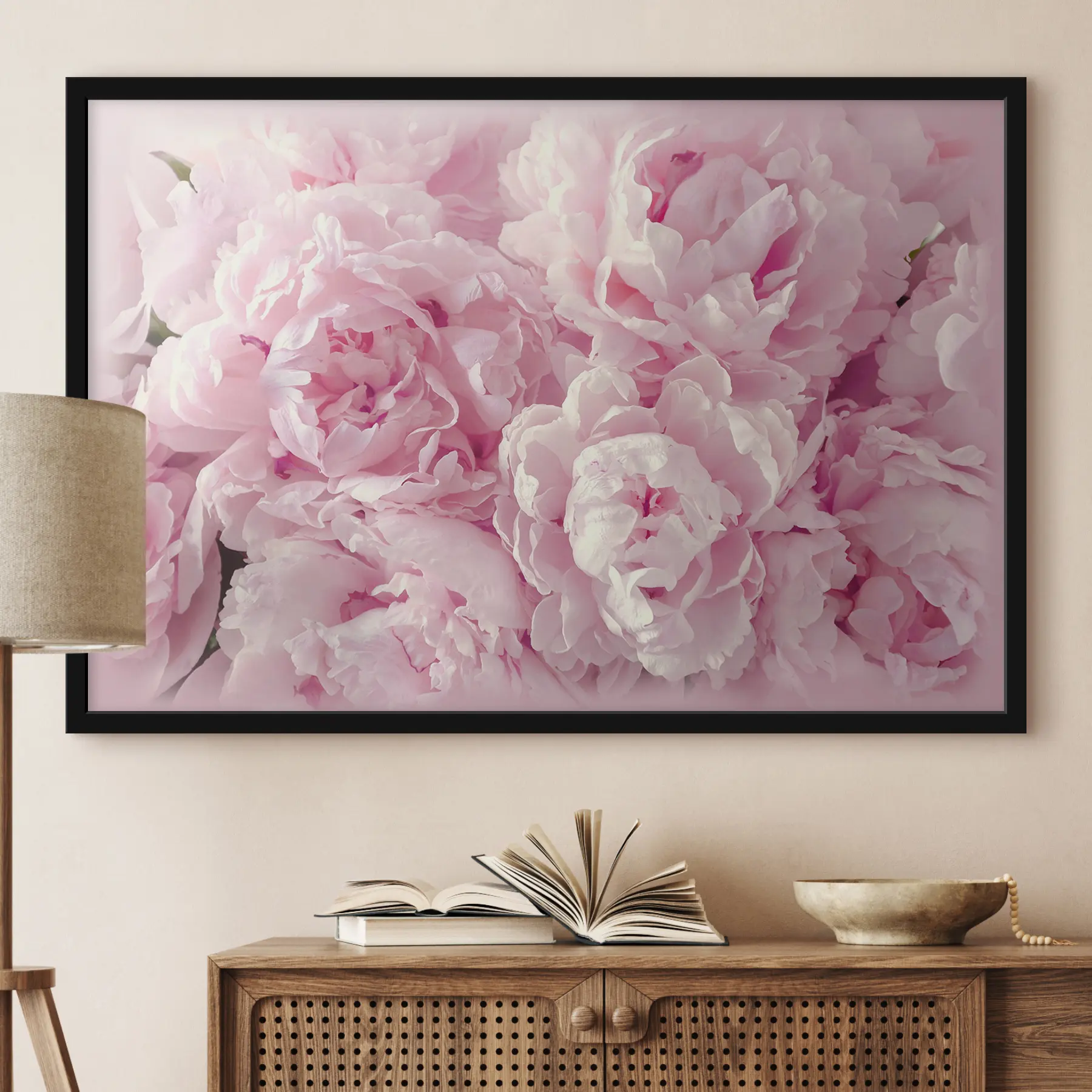 Wandbilder Weiche Blütenblätter in zarten Rosatönen f35248